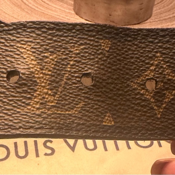Authentic Louis Vuitton Monogram Belt w/Black Trim Size 85/34 - Picture 6 of 10